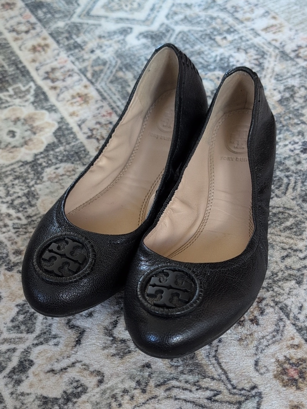 Tory Burch Black Leather Logo Ballet Flats